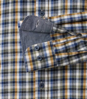B.D. Casual Fit