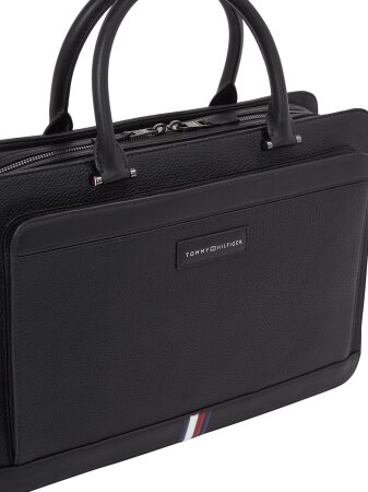 Tommy hilfiger city slim computer bag best sale