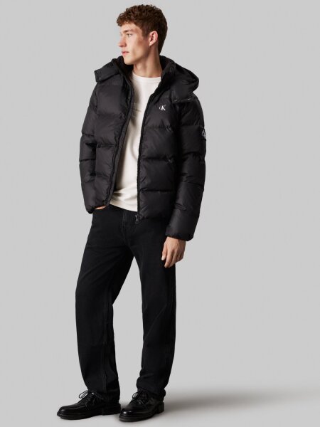 ESSENTIALS DOWN JACKET