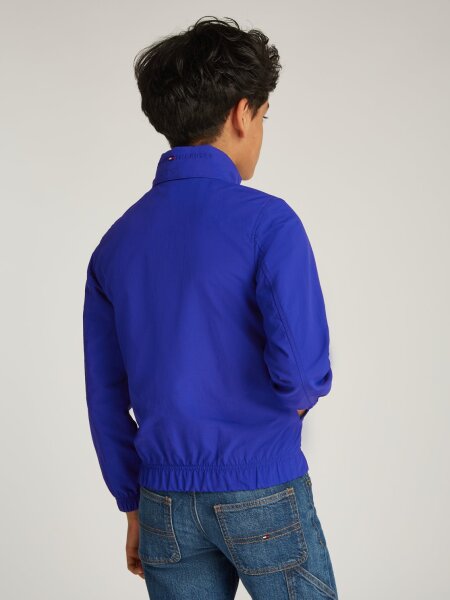 ESSENTIAL JACKET
