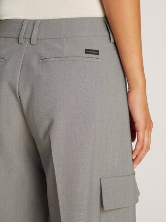 RELAXED LEG TAILORED PANT