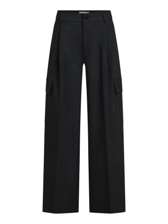 RELAXED LEG TAILORED PANT