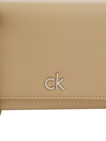CK DAILY WALLET MINI BAG_PBL