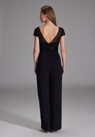 Jumpsuit mit Stickerei und kleinem