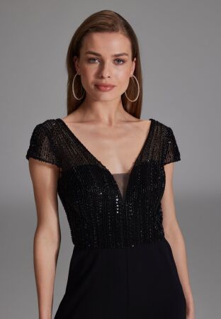Jumpsuit mit Stickerei und kleinem