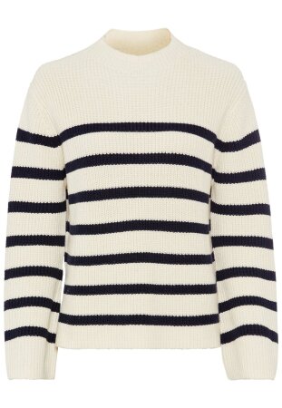 KNITWEAR