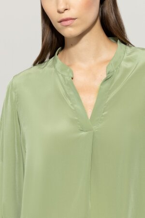 Tunikabluse mit V-Neck