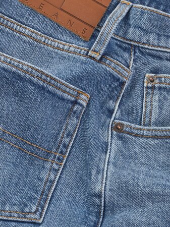 MOM SHORT BI0134