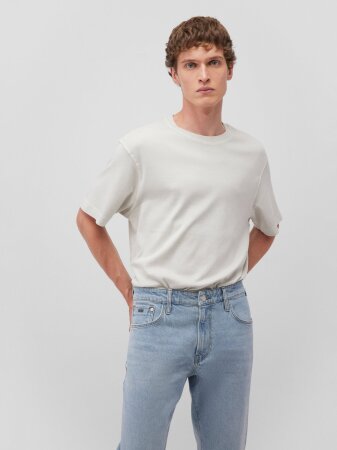 SHORT SLEEVE TEE