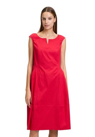 Kleid Kurz ohne Arm