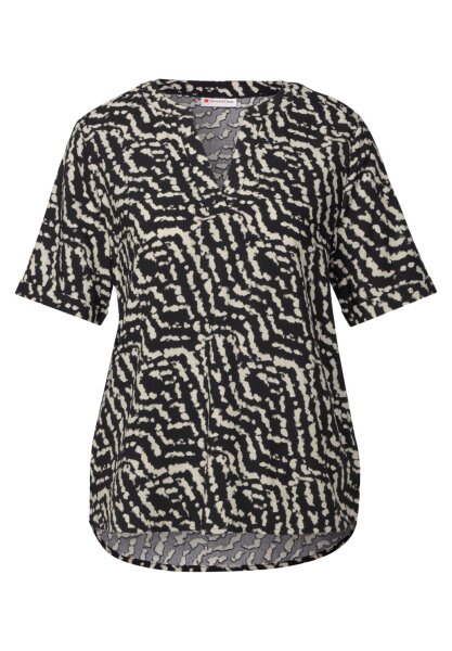 LTD QR Splitneck blouse w turn