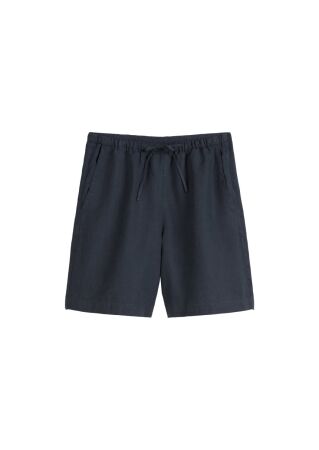 Shorts, pull on style, medium waist