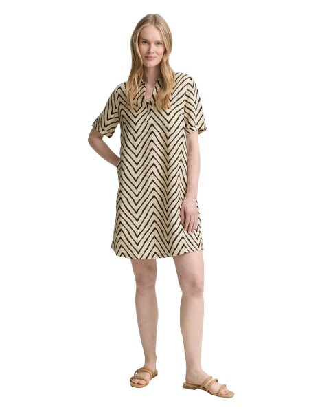 dress linen with polo collar