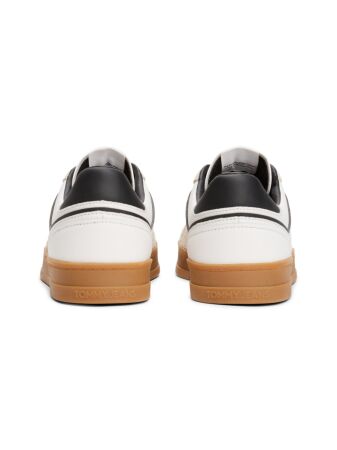 THE GREENWICH LEATHER