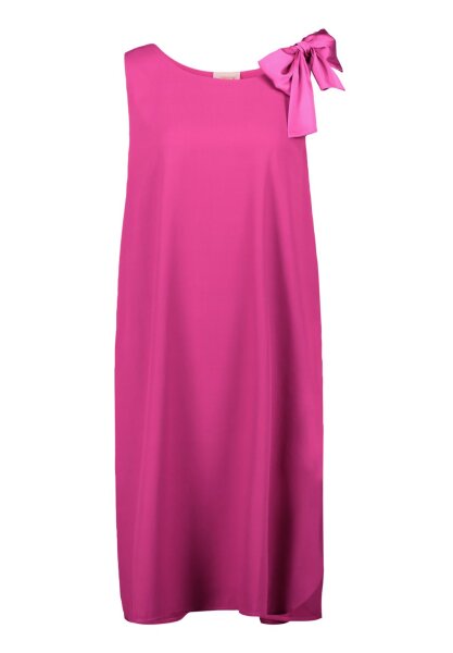 Kleid Kurz ohne Arm