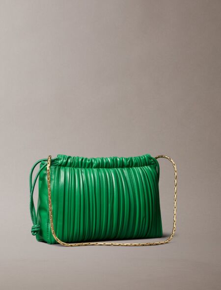 DRAWSTRING PLISSE CROSSBODY