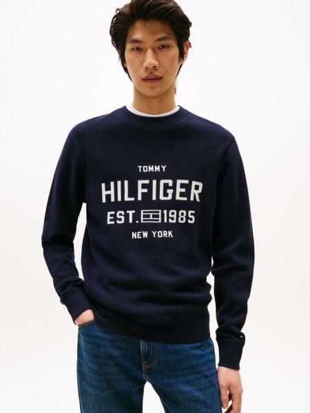 ATHLEISURE CREW NECK