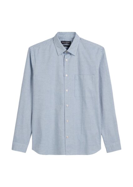 Kent collar, long sleeves, one rect