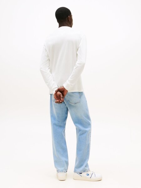 TJM SLIM CHEST LINEAR LS TEE EXT