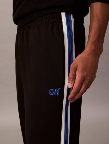 STRETCH TWILL TRACK PANT