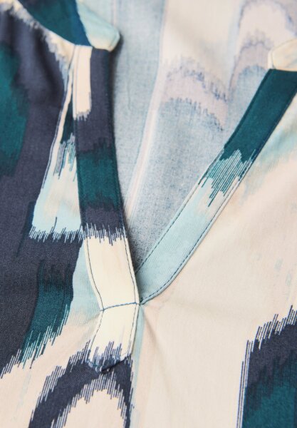 LTD QR Shirtblouse w splitneck