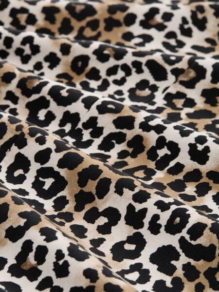 viscose blouse with puff sleev
