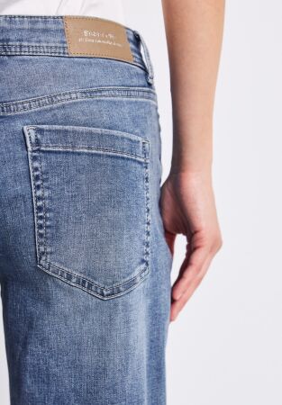 Style QR Denim-Straight Leg.mw