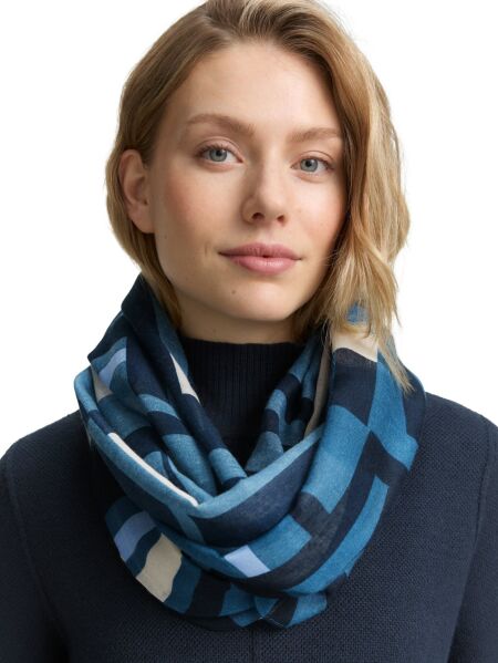 printed loop scarf