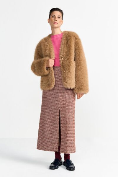 Boxy V-Neck Faux Fur Jacket