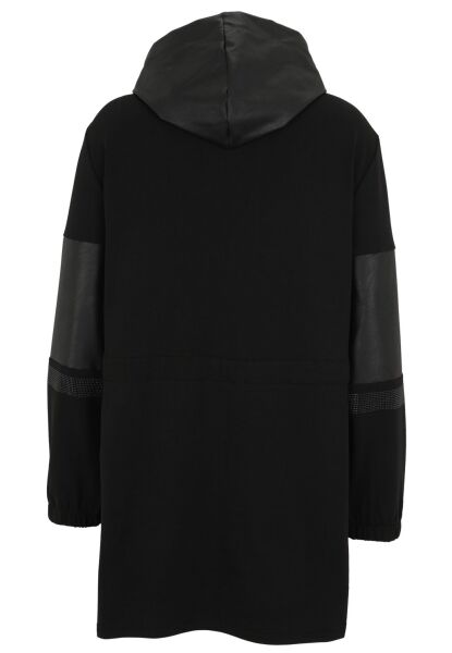 Jacke gewirkt