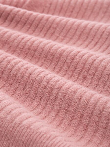 knit cosy rib vest