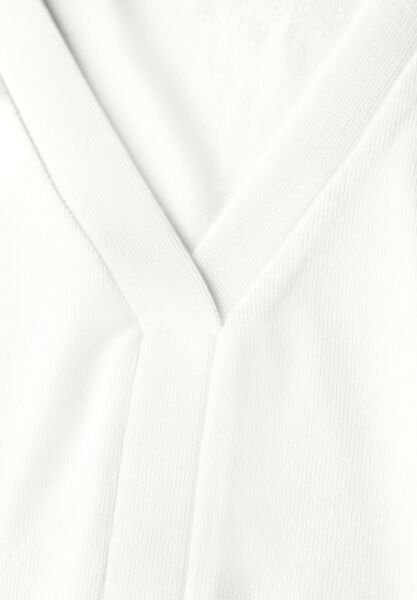 jersey v-neck shirt