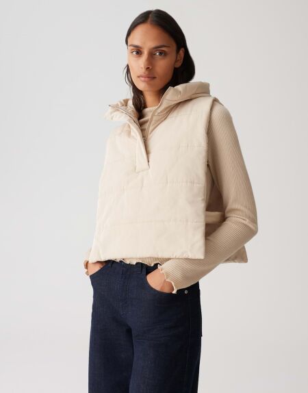 Ambina cape