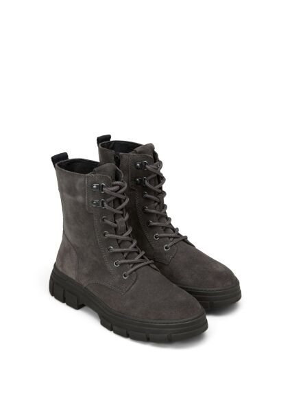 Lace up Bootie