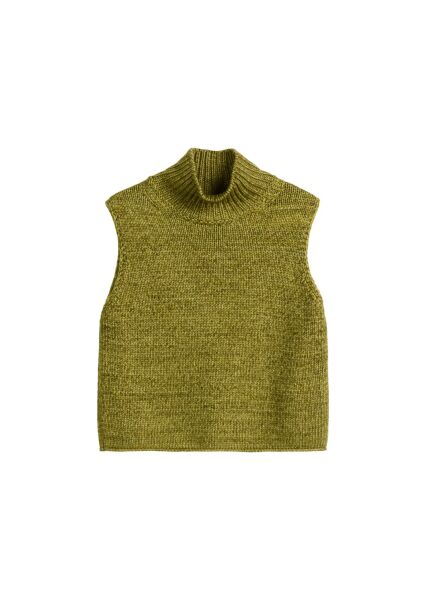 Pullover, sleeveless, stand up coll