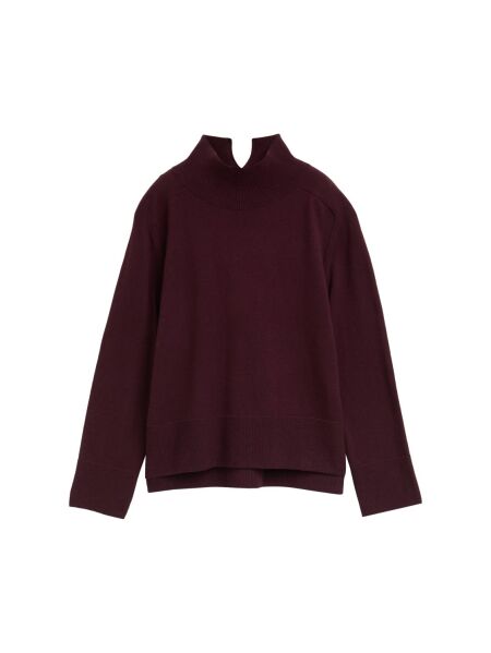 knit pullover with saddle shou