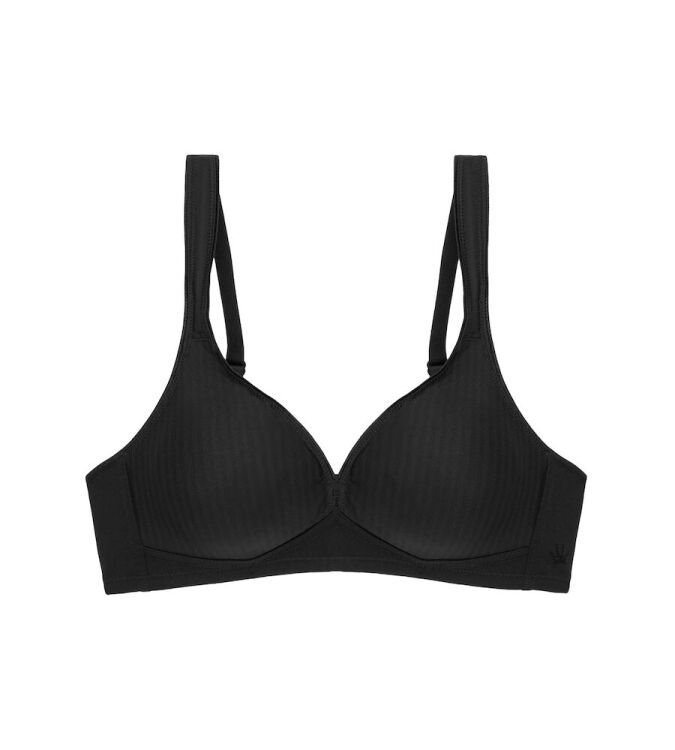 0004 BLACK