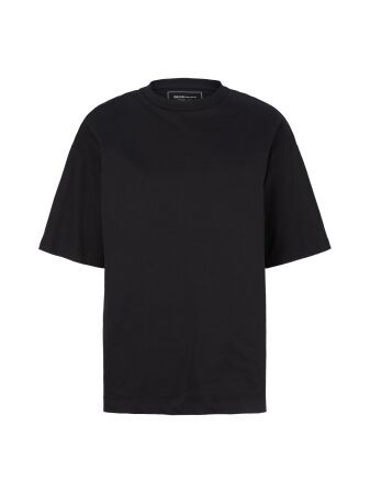 oversized t-shirt
