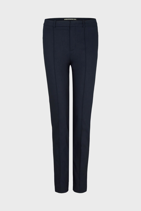 31 navy