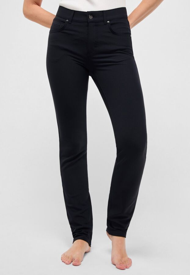 10 black