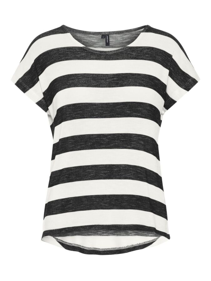 177868021 Black/SNOW