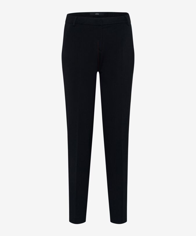 02 BLACK