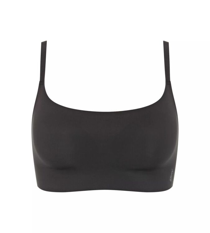 0004 BLACK