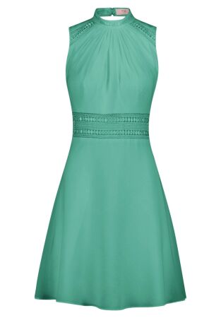 Kleid Kurz ohne Arm