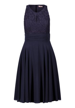 Kleid Kurz ohne Arm