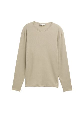 structured roll edge knit