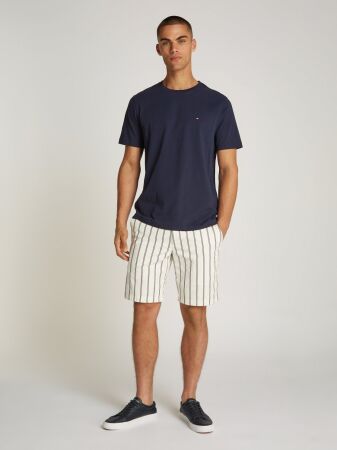 ESSENTIAL REG FIT SOLID TEE
