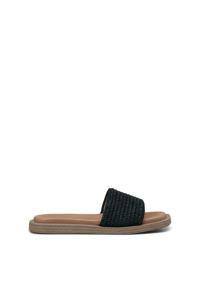 990 black