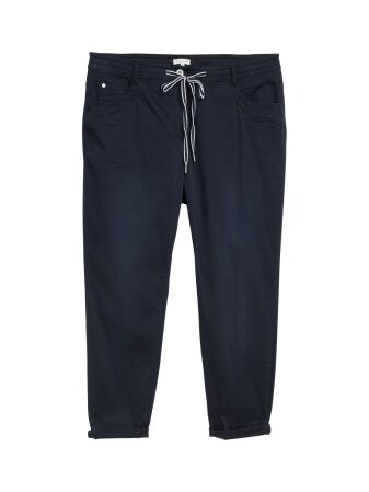 10668_sky captain bl