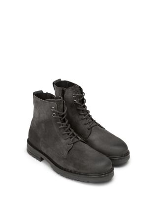 Lace up Bootie
